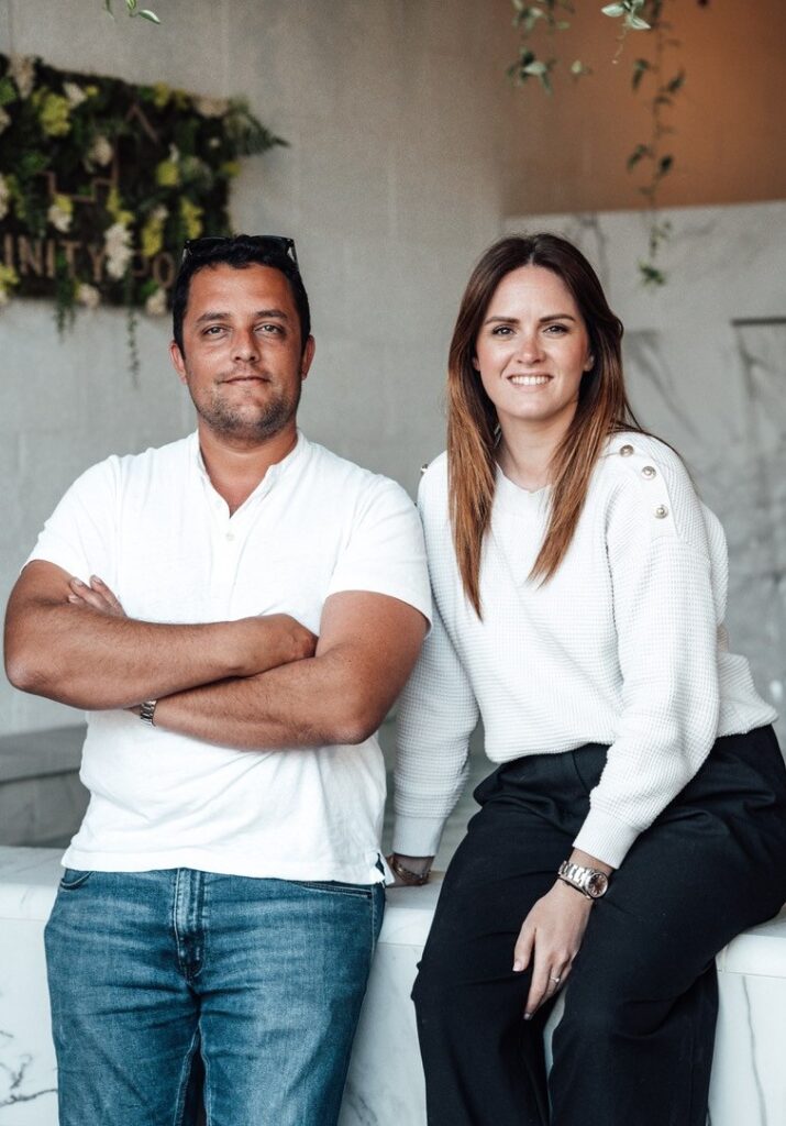 Portrait Pool Lab Marie et Gabriel